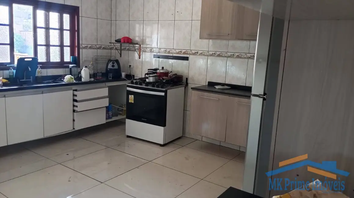 Sobrado com 4 quartos à venda, 302m2 em Bussocaba, Osasco - SP - imagem 6 Foto 6 de Sobrado com 4 quartos à venda, 302m2 em Bussocaba, Osasco - SP