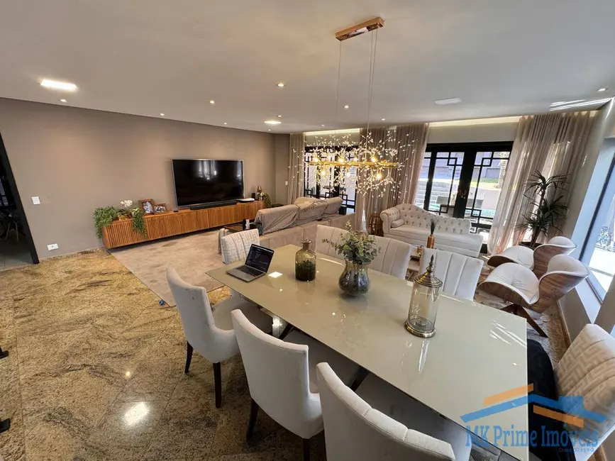 Foto 1 de Casa de Condomínio com 3 quartos à venda, 500m2 em Parque dos Príncipes, São Paulo - SP