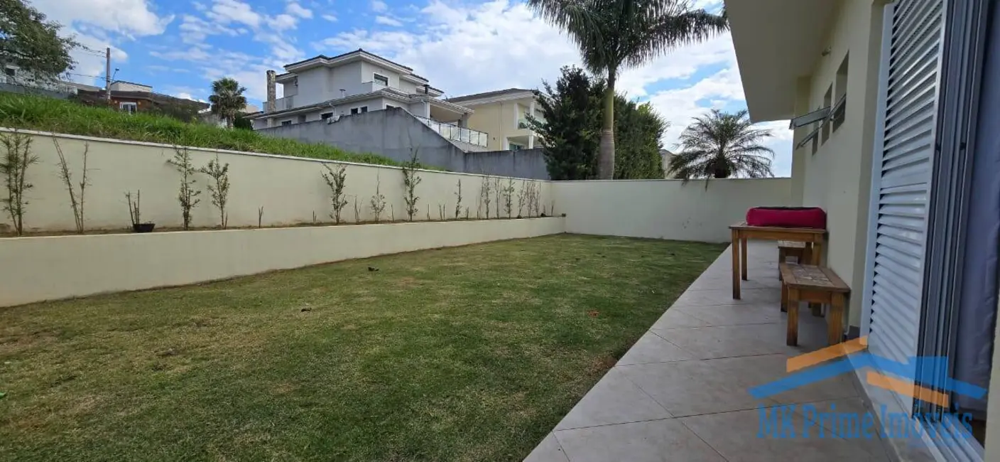 Foto 6 de Casa de Condomínio com 3 quartos à venda, 300m2 em Jardim do Golf I, Jandira - SP