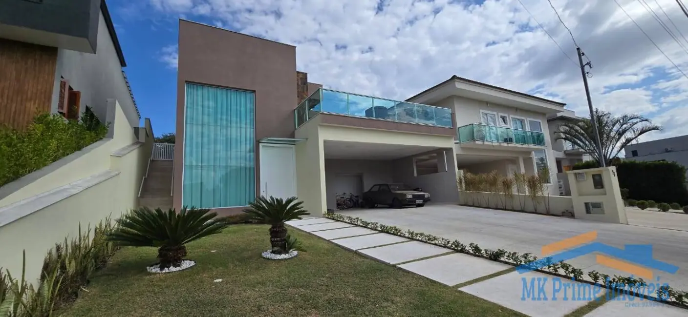 Foto 1 de Casa de Condomínio com 3 quartos à venda, 300m2 em Jardim do Golf I, Jandira - SP