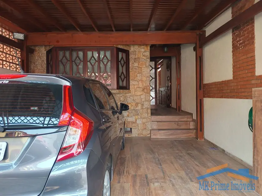 Sobrado com 3 quartos à venda, 190m2 em Jardim das Flores, Osasco - SP - imagem 7 Foto 7 de Sobrado com 3 quartos à venda, 190m2 em Jardim das Flores, Osasco - SP