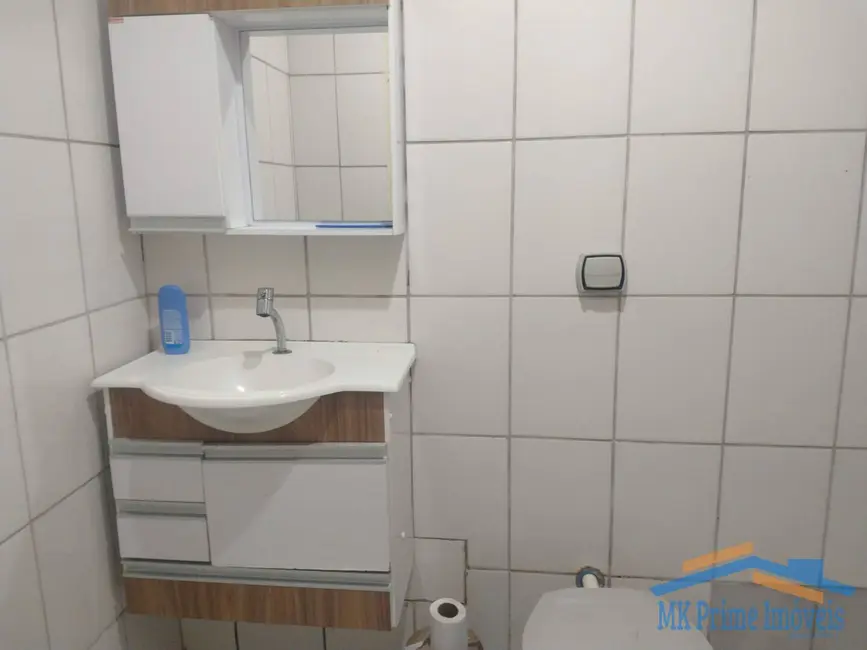 Casa com 2 quartos à venda, 112m2 em Jardim Roberto, Osasco - SP - imagem 7 Foto 7 de Casa com 2 quartos à venda, 112m2 em Jardim Roberto, Osasco - SP