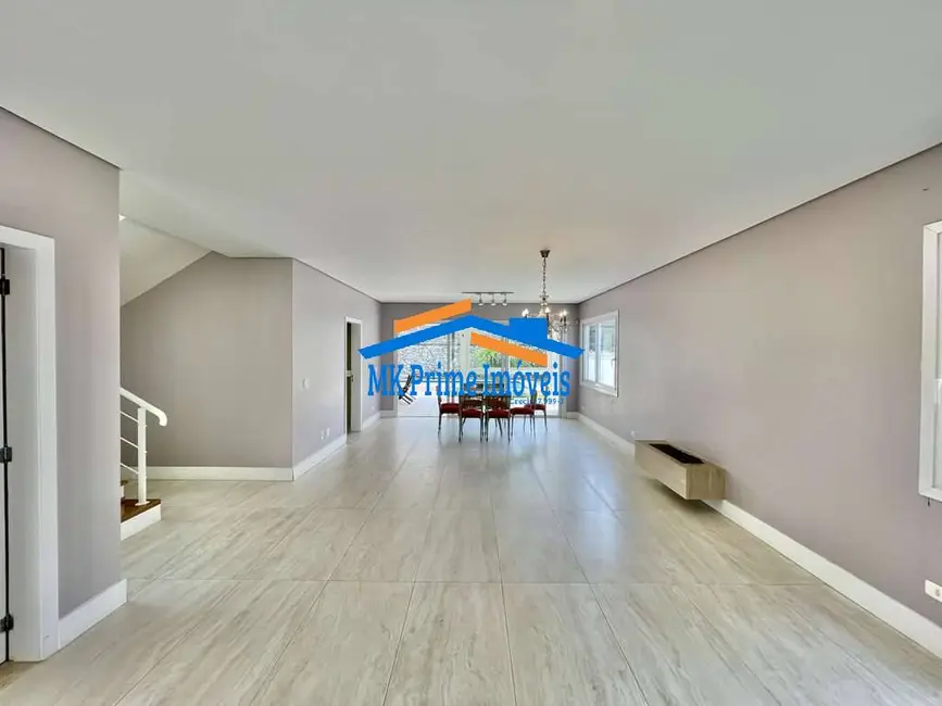 Casa de Condomínio com 4 quartos à venda, 333m2 em Granja Viana, Cotia - SP - imagem 8 Foto 8 de Casa de Condomínio com 4 quartos à venda, 333m2 em Granja Viana, Cotia - SP