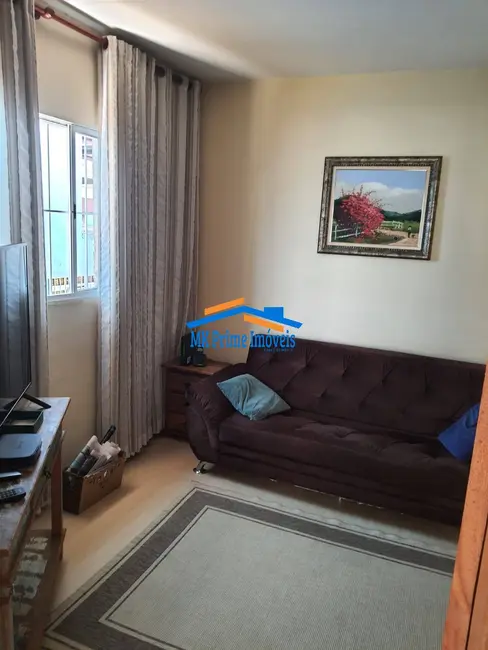 Casa com 3 quartos à venda, 274m2 em km 18, Osasco - SP - imagem 5 Foto 5 de Casa com 3 quartos à venda, 274m2 em km 18, Osasco - SP