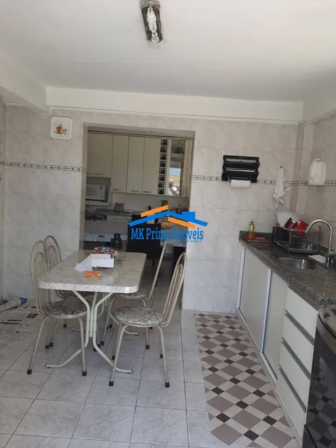 Casa com 3 quartos à venda, 274m2 em km 18, Osasco - SP - imagem 7 Foto 7 de Casa com 3 quartos à venda, 274m2 em km 18, Osasco - SP
