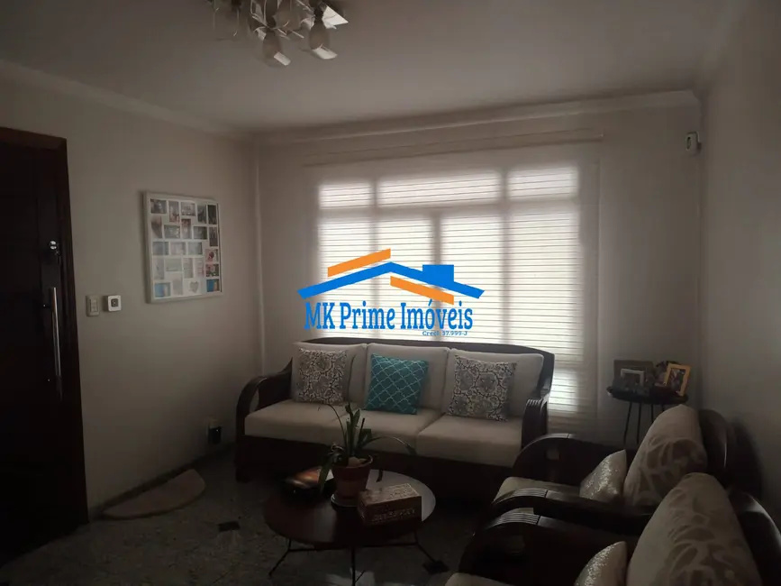 Sobrado com 3 quartos à venda, 212m2 em Cidade das Flores, Osasco - SP - imagem 6 Foto 6 de Sobrado com 3 quartos à venda, 212m2 em Cidade das Flores, Osasco - SP