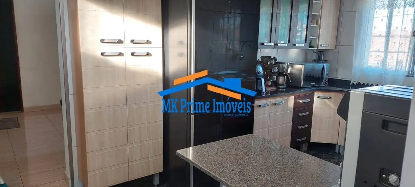 Foto 5 de Sobrado com 4 quartos à venda, 257m2 em Pestana, Osasco - SP