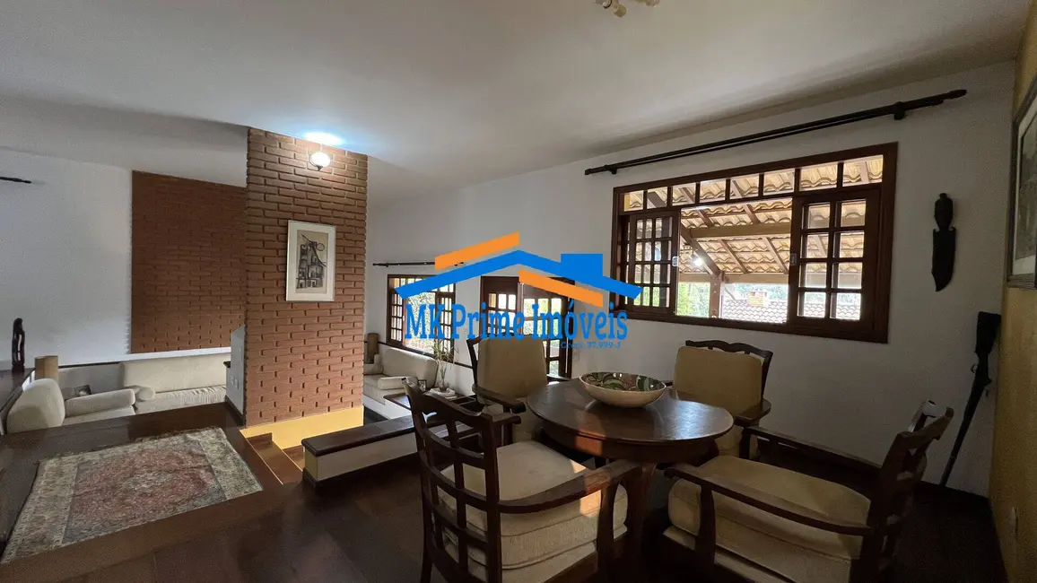 Foto 1 de Casa de Condomínio com 3 quartos à venda, 324m2 em San Diego Park, Cotia - SP