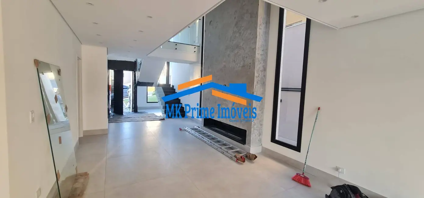 Foto 5 de Casa de Condomínio com 3 quartos à venda, 260m2 em Suru, Santana De Parnaiba - SP