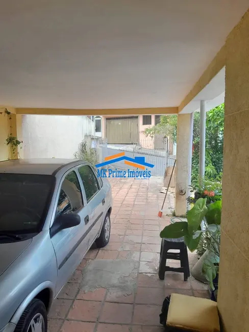 Foto 1 de Casa com 3 quartos para alugar, 130m2 em Pestana, Osasco - SP