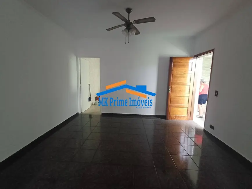 Casa com 3 quartos à venda, 159m2 em Osasco - SP - imagem 3 Foto 3 de Casa com 3 quartos à venda, 159m2 em Osasco - SP