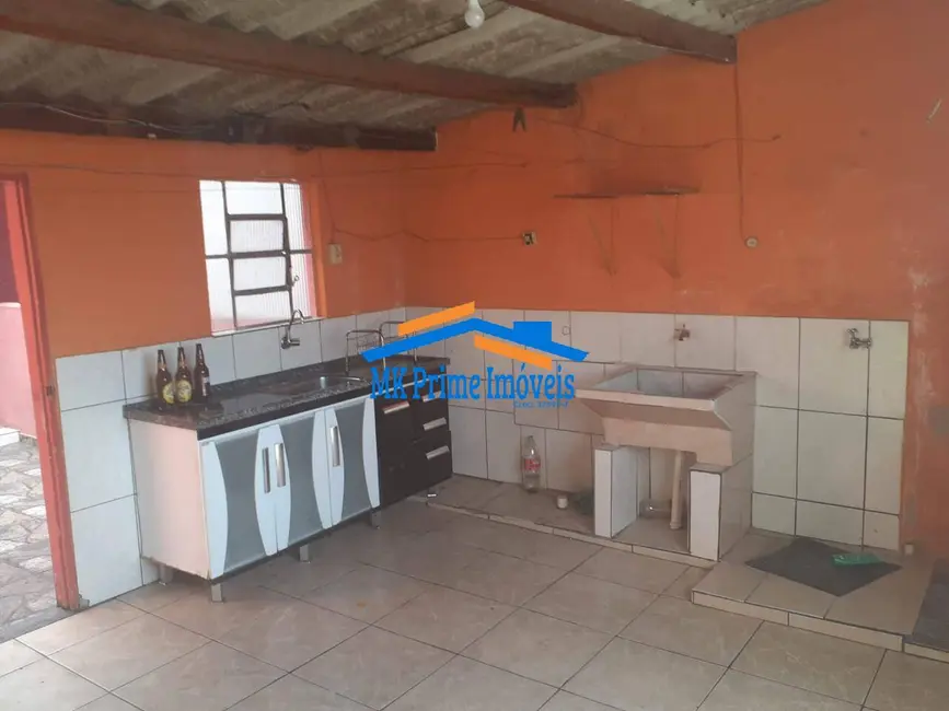 Casa com 7 quartos à venda, 140m2 em Padroeira, Osasco - SP - imagem 4 Foto 4 de Casa com 7 quartos à venda, 140m2 em Padroeira, Osasco - SP