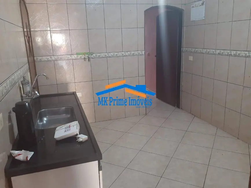 Casa com 7 quartos à venda, 140m2 em Padroeira, Osasco - SP - imagem 5 Foto 5 de Casa com 7 quartos à venda, 140m2 em Padroeira, Osasco - SP