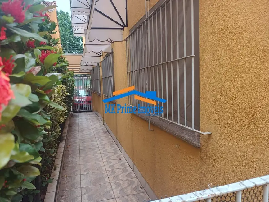 Foto 8 de Sobrado com 3 quartos à venda, 288m2 em Jardim das Flores, Osasco - SP