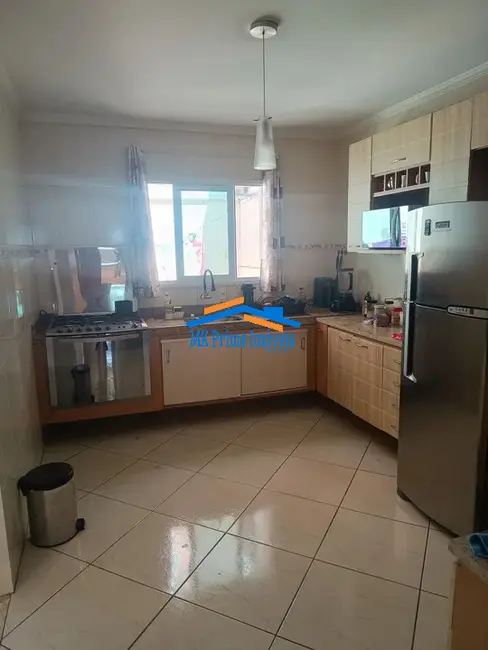 Foto 8 de Sobrado com 3 quartos à venda, 107m2 em Santa Maria, Osasco - SP