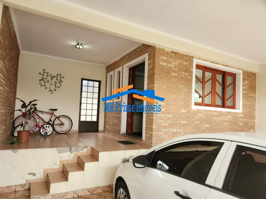 Foto 3 de Sobrado com 3 quartos à venda, 203m2 em Quitaúna, Osasco - SP