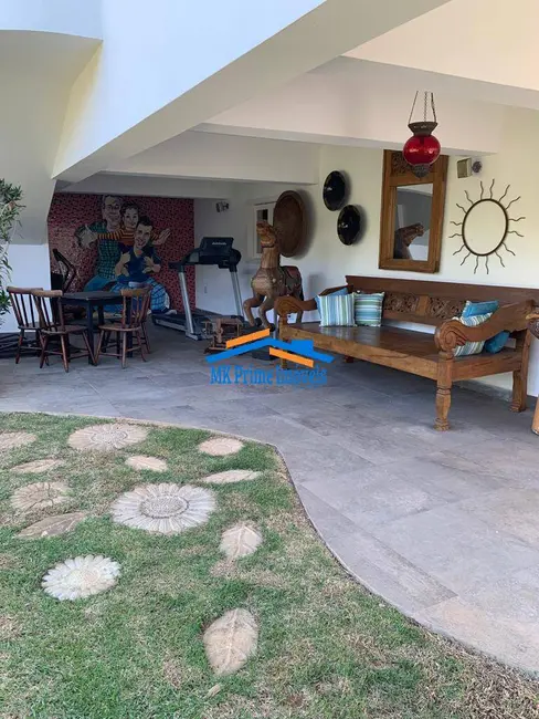 Foto 6 de Casa de Condomínio com 4 quartos à venda, 2000m2 em Vila Monte Serrat, Cotia - SP