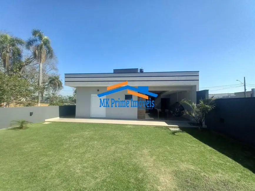 Casa de Condomínio com 4 quartos à venda, 200m2 em Vargem Grande Paulista - SP - imagem 3 Foto 3 de Casa de Condomínio com 4 quartos à venda, 200m2 em Vargem Grande Paulista - SP