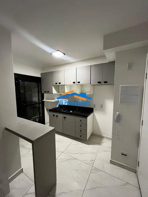 Foto 2 de Apartamento com 1 quarto para alugar, 30m2 em km 18, Osasco - SP