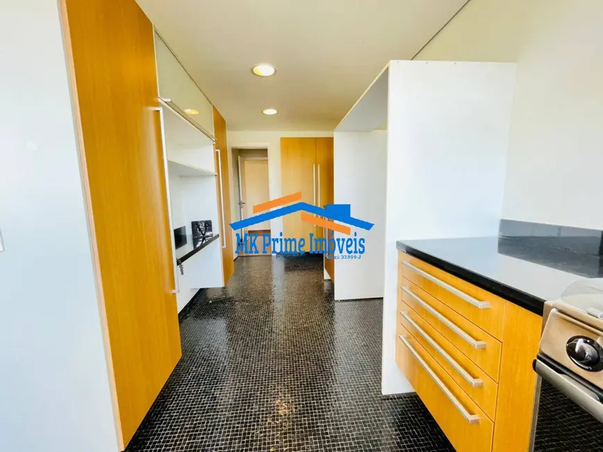 Foto 9 de Apartamento com 3 quartos à venda e para alugar, 215m2 em Sumaré, São Paulo - SP