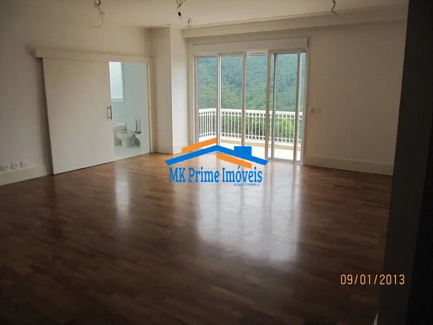 Casa de Condomínio com 2 quartos para alugar, 528m2 em Tamboré, Santana De Parnaiba - SP - imagem 3 Foto 3 de Casa de Condomínio com 2 quartos para alugar, 528m2 em Tamboré, Santana De Parnaiba - SP