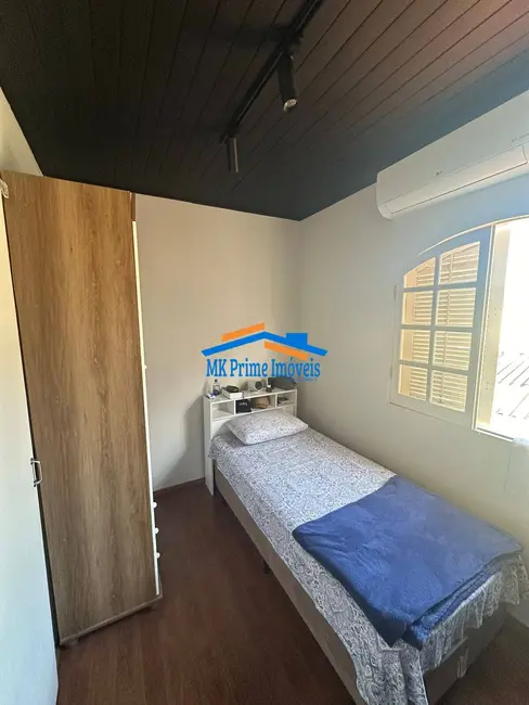 Sobrado com 3 quartos à venda, 141m2 em km 18, Osasco - SP - imagem 8 Foto 8 de Sobrado com 3 quartos à venda, 141m2 em km 18, Osasco - SP