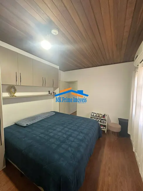 Sobrado com 3 quartos à venda, 141m2 em km 18, Osasco - SP - imagem 7 Foto 7 de Sobrado com 3 quartos à venda, 141m2 em km 18, Osasco - SP