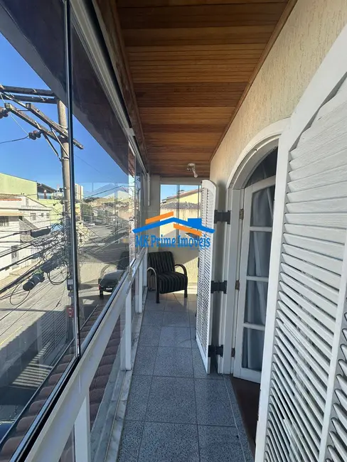 Sobrado com 3 quartos à venda, 141m2 em km 18, Osasco - SP - imagem 4 Foto 4 de Sobrado com 3 quartos à venda, 141m2 em km 18, Osasco - SP