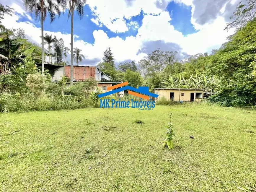 Foto 4 de Sobrado com 5 quartos à venda e para alugar, 757m2 em Vila Santo Antônio, Cotia - SP