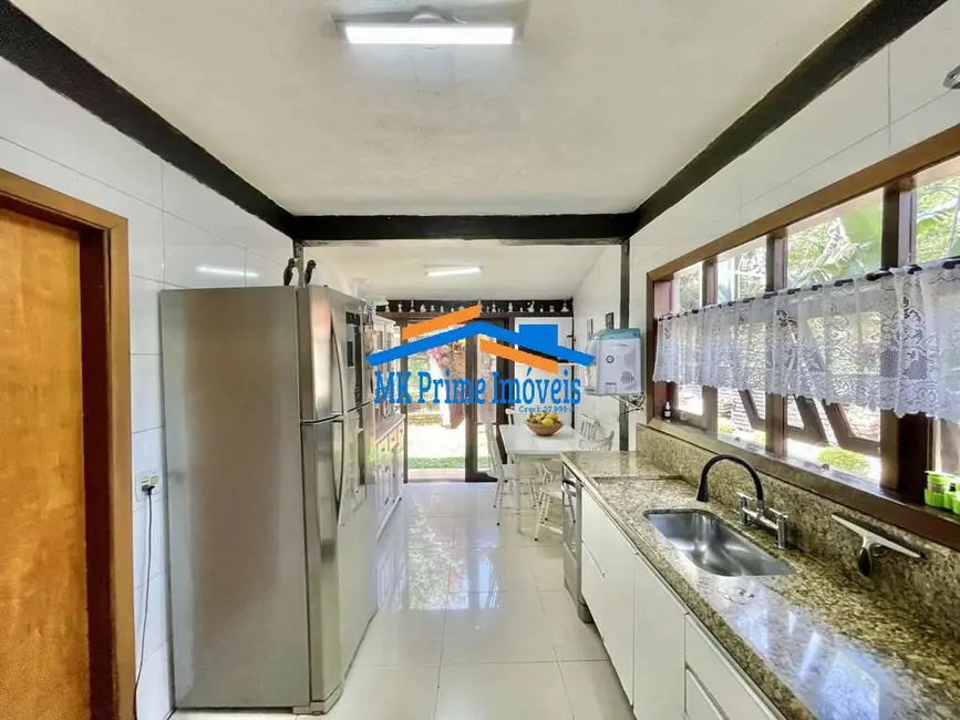 Foto 6 de Casa de Condomínio com 3 quartos à venda, 183m2 em Chácara Santa Lúcia, Carapicuiba - SP