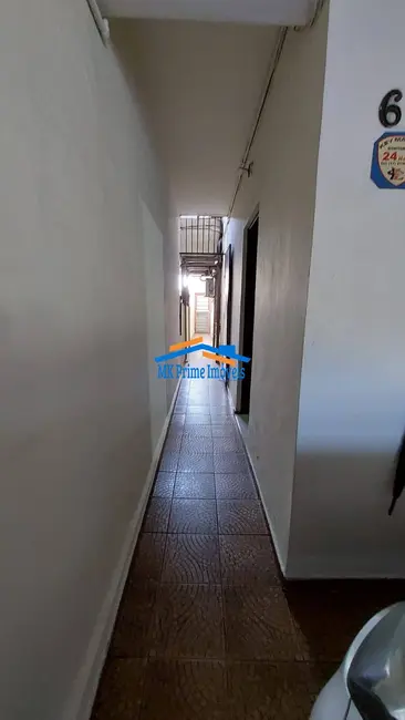 Sobrado com 4 quartos à venda, 212m2 em São Pedro, Osasco - SP - imagem 6 Foto 6 de Sobrado com 4 quartos à venda, 212m2 em São Pedro, Osasco - SP