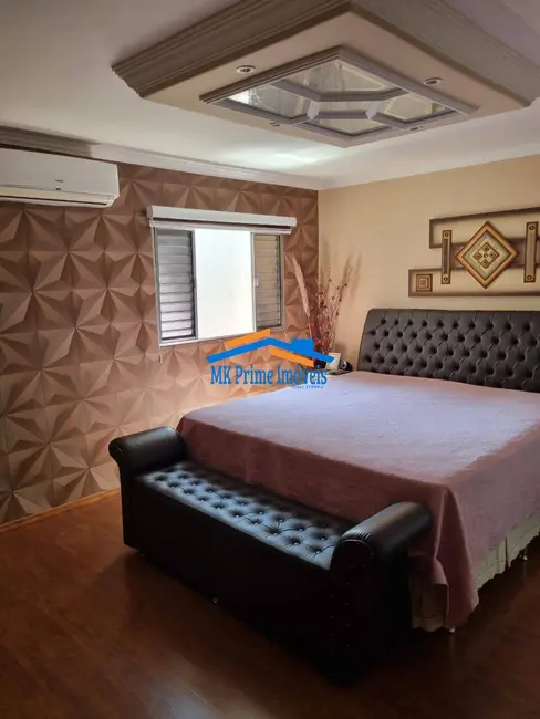 Foto 8 de Sobrado com 3 quartos à venda, 215m2 em Cidade das Flores, Osasco - SP