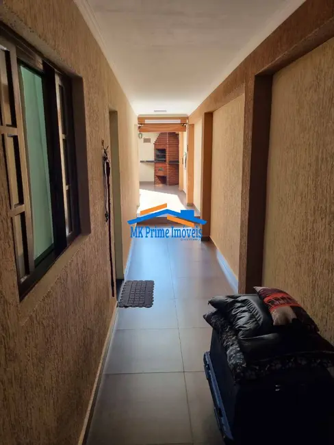 Foto 3 de Sobrado com 3 quartos à venda, 215m2 em Cidade das Flores, Osasco - SP