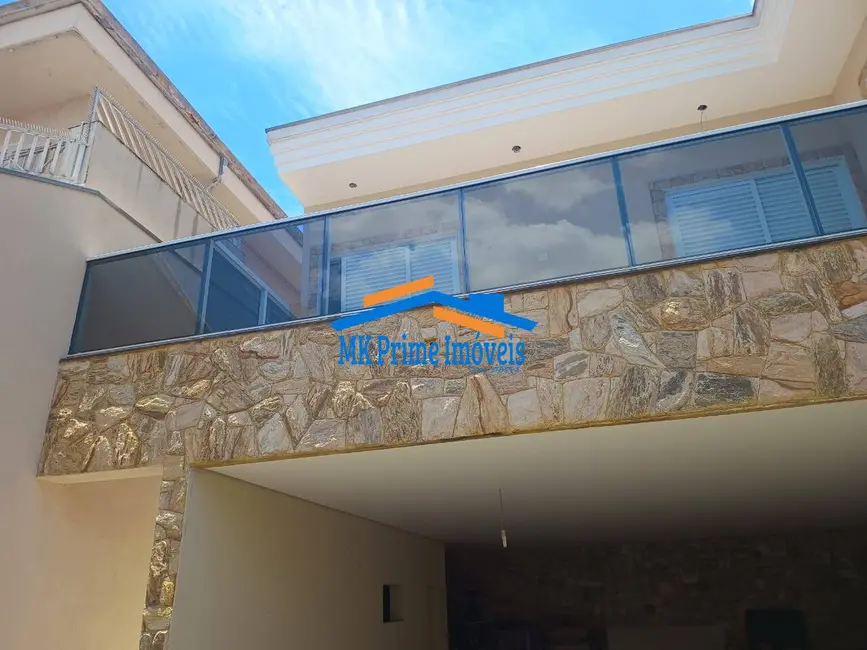 Casa com 4 quartos à venda, 278200m2 em Quitaúna, Osasco - SP - imagem 3 Foto 3 de Casa com 4 quartos à venda, 278200m2 em Quitaúna, Osasco - SP