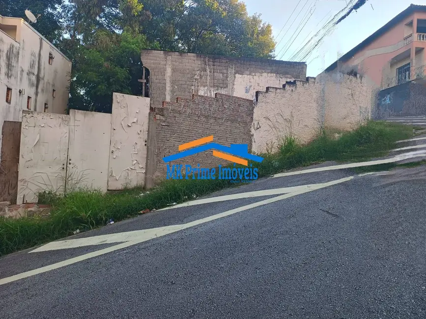 Foto 1 de Terreno / Lote à venda, 220m2 em Jaguaribe, Osasco - SP