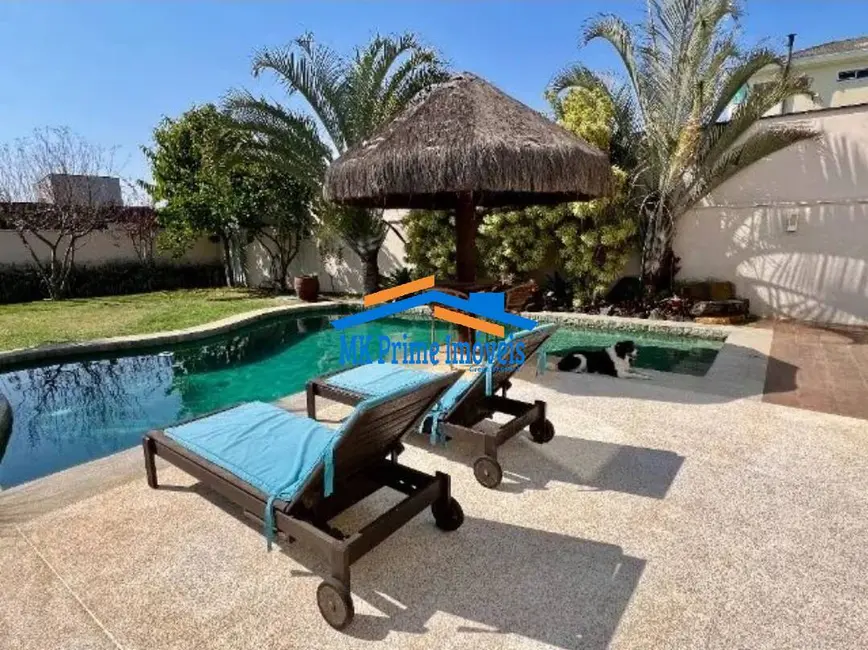 Casa de Condomínio com 4 quartos à venda, 626m2 em Jardim do Golf I, Jandira - SP - imagem 8 Foto 8 de Casa de Condomínio com 4 quartos à venda, 626m2 em Jardim do Golf I, Jandira - SP