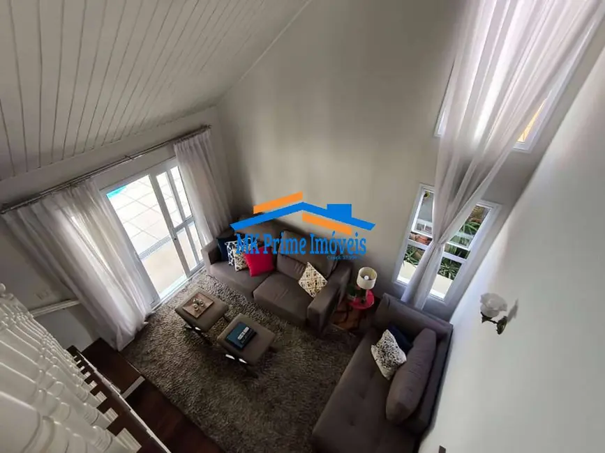 Casa de Condomínio com 3 quartos à venda, 451m2 em São Paulo II, Cotia - SP - imagem 7 Foto 7 de Casa de Condomínio com 3 quartos à venda, 451m2 em São Paulo II, Cotia - SP