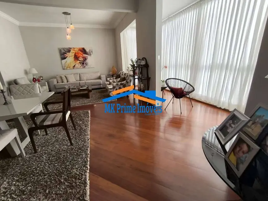 Casa de Condomínio com 3 quartos à venda, 451m2 em São Paulo II, Cotia - SP - imagem 8 Foto 8 de Casa de Condomínio com 3 quartos à venda, 451m2 em São Paulo II, Cotia - SP