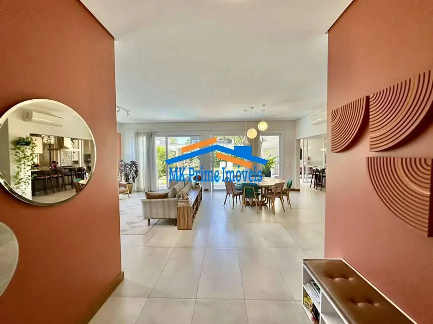 Casa de Condomínio com 4 quartos à venda, 345m2 em Granja Viana, Carapicuiba - SP - imagem 9 Foto 9 de Casa de Condomínio com 4 quartos à venda, 345m2 em Granja Viana, Carapicuiba - SP
