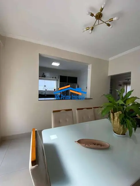 Foto 8 de Casa de Condomínio com 4 quartos à venda, 312m2 em Jardim Bolívia, Jandira - SP