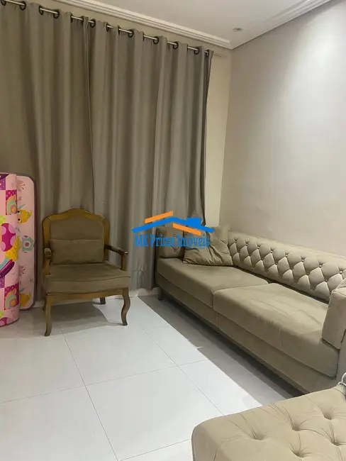 Foto 3 de Sobrado com 3 quartos à venda, 187m2 em Ayrosa, Osasco - SP