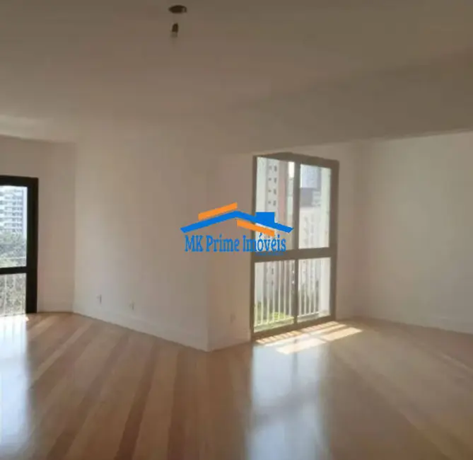 Apartamento com 3 quartos à venda, 177m2 em Moema, São Paulo - SP - imagem 2 Foto 2 de Apartamento com 3 quartos à venda, 177m2 em Moema, São Paulo - SP