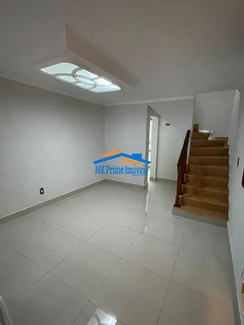 Sobrado com 3 quartos à venda, 138m2 em Jardim Mangalot, São Paulo - SP - imagem 3 Foto 3 de Sobrado com 3 quartos à venda, 138m2 em Jardim Mangalot, São Paulo - SP