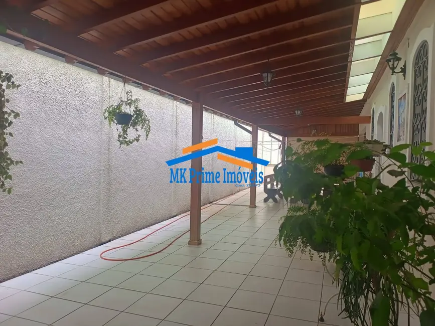 Foto 4 de Sobrado com 3 quartos à venda, 224m2 em Jardim das Flores, Osasco - SP