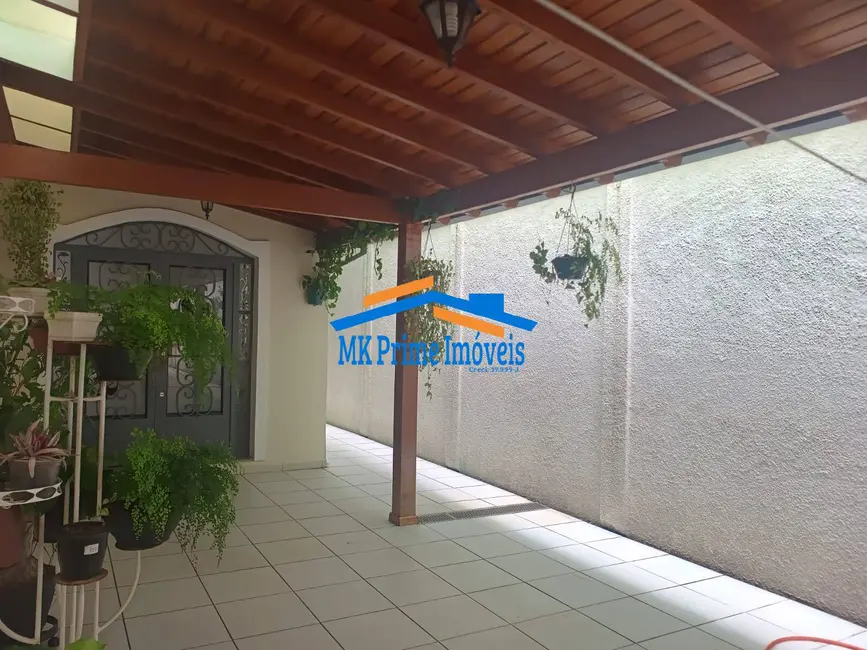 Foto 6 de Sobrado com 3 quartos à venda, 224m2 em Jardim das Flores, Osasco - SP