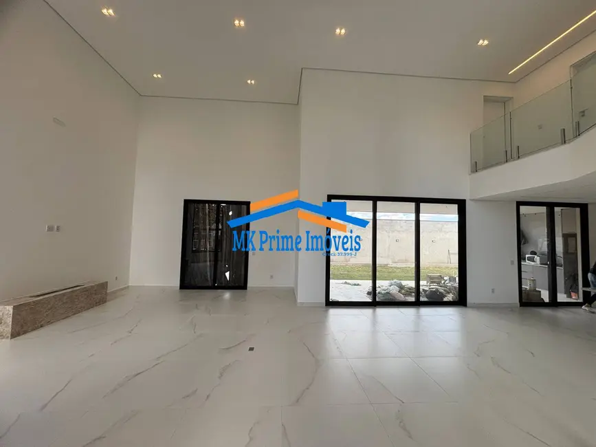 Foto 2 de Casa de Condomínio à venda, 328m2 em Quintas do Ingaí, Santana De Parnaiba - SP