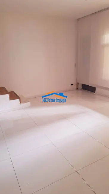 Foto 6 de Sobrado com 2 quartos à venda, 199m2 em Três Montanhas, Osasco - SP