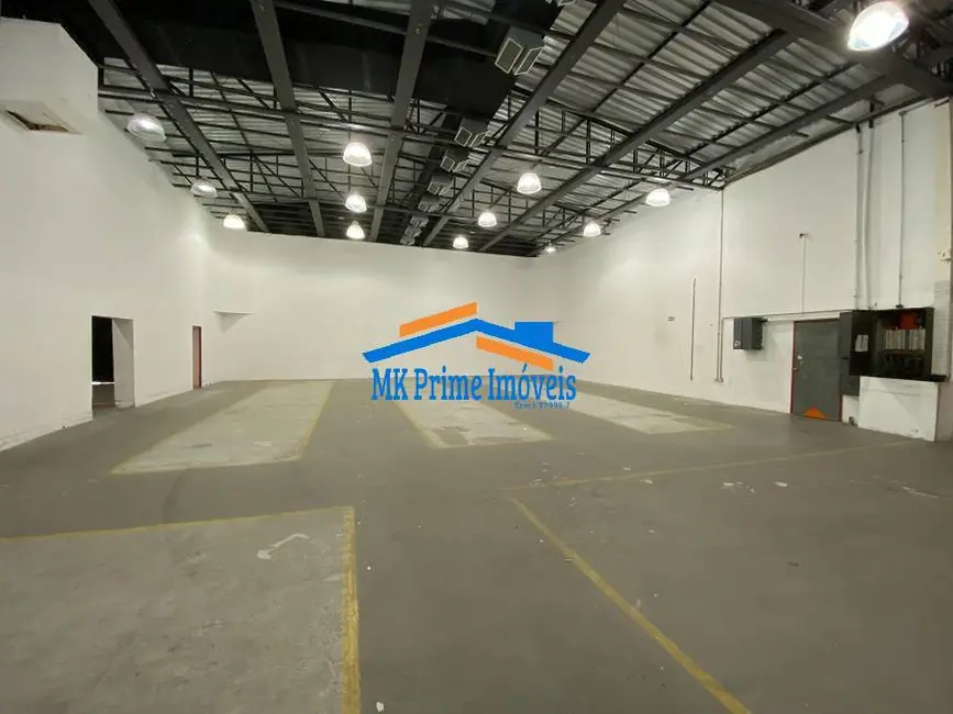 Armazém / Galpão à venda e para alugar, 2022m2 em Barueri - SP - imagem 9 Foto 9 de Armazém / Galpão à venda e para alugar, 2022m2 em Barueri - SP