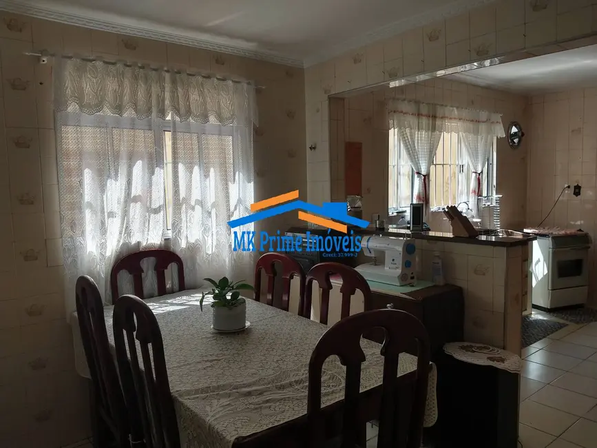 Sobrado com 4 quartos à venda, 125m2 em Cidade das Flores, Osasco - SP - imagem 6 Foto 6 de Sobrado com 4 quartos à venda, 125m2 em Cidade das Flores, Osasco - SP