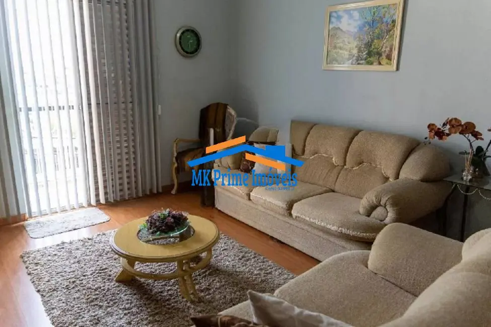 Foto 6 de Sobrado com 3 quartos à venda, 231m2 em Jardim Roberto, Osasco - SP